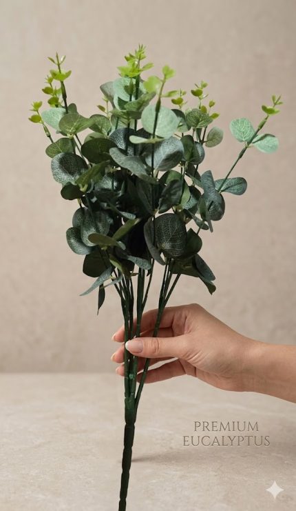 Yeşil Yapay Okaliptüs Demeti – Dekoratif Eucalyptus Yaprak Buketi, Doğal Görünümlü Bitki