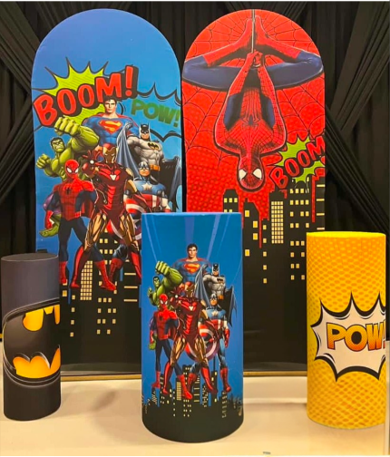 Süper Kahraman Temalı Çocuk Puf & Dekoratif Panel Seti – Çizgi Roman Desenli Silindir Oturak | Erkek Çocuk Odası Dekoru